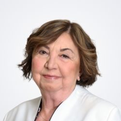 Pákozdi Éva